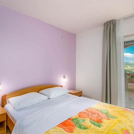 Apartmani Luka Kornić Екстериор снимка