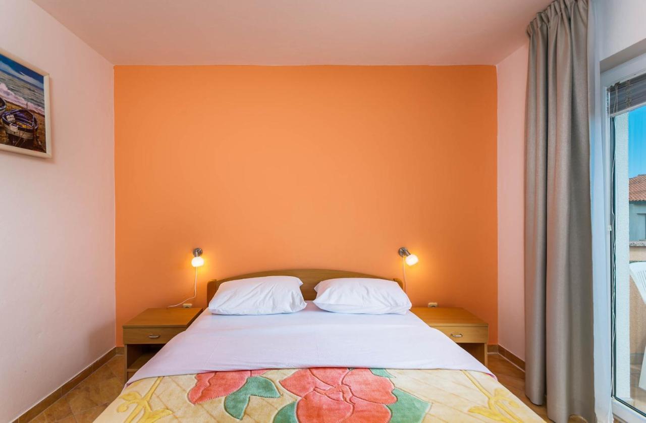 Apartmani Luka Kornić Екстериор снимка